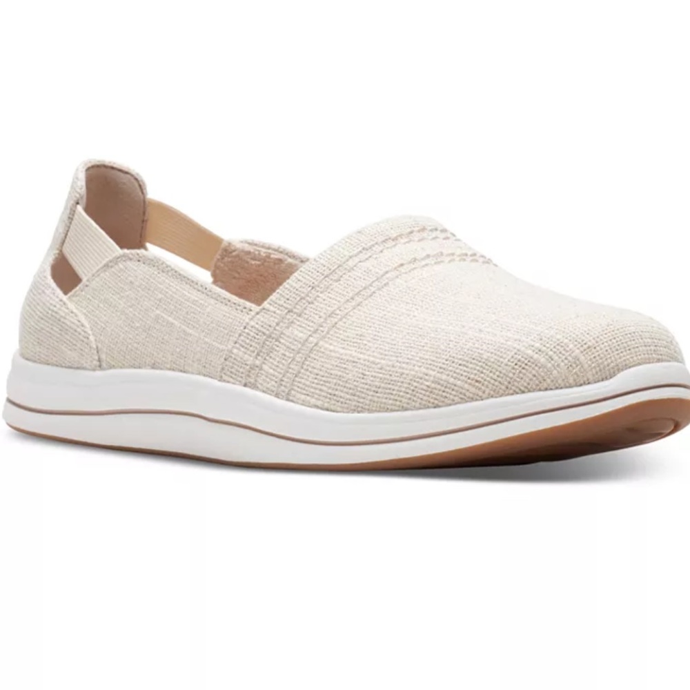 NWB Clarks Cloudstepper Breeze Step II Sneaker